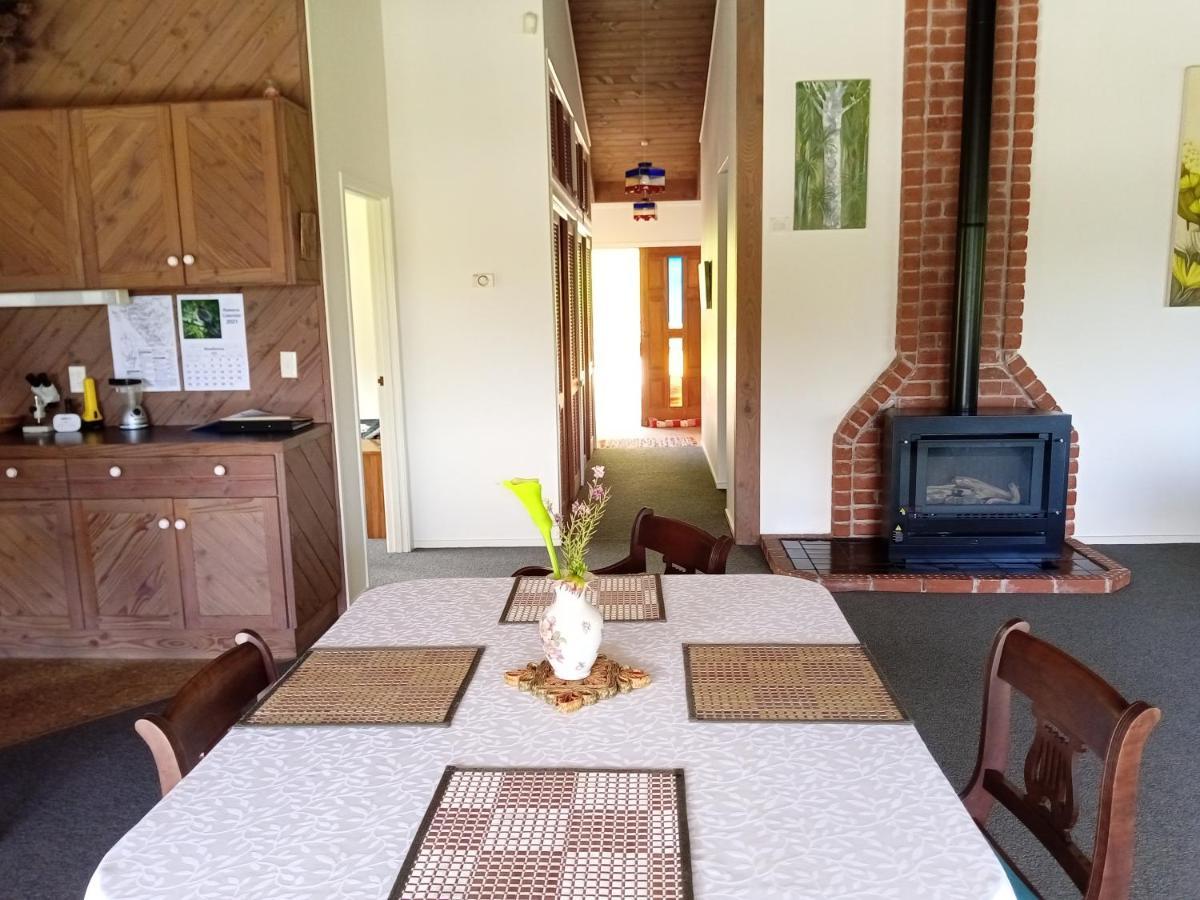 Waiotemarama Falls Lodge Opononi Ngoại thất bức ảnh